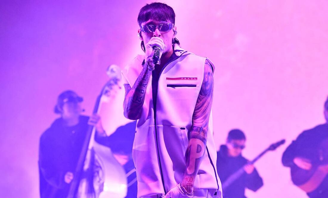 Peso Pluma no solo ha conquistado la industria de la música, también las plataformas digitales. Foto: AFP
