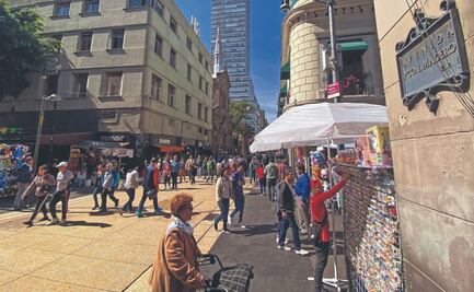 Exigen a comerciantes del Centro 15% de la venta diaria