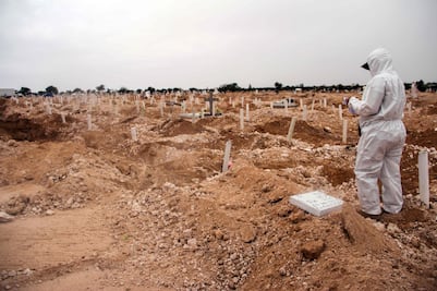 Fiscalía sepulta 112 cuerpos en Ciudad Juárez