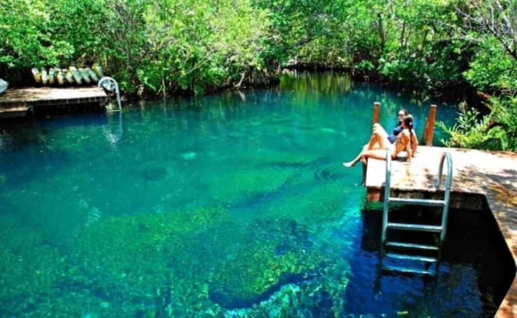 8 hoteles, haciendas y glampings que tienen su propio cenote