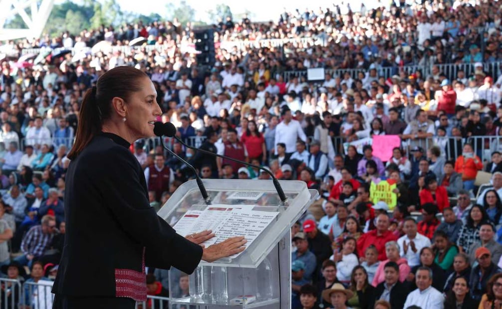 Sheinbaum pidió defender la soberanía durante su gira en Tlaxcala (17/09/2026). Foto: Presidencia