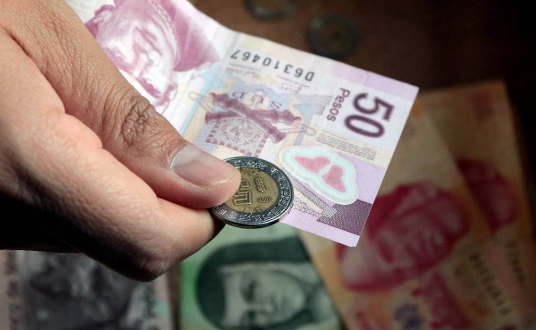 Crisis de la banca en EU pega al peso