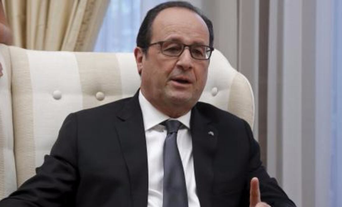 Continuaremos con ataques en las próximas semanas: Hollande