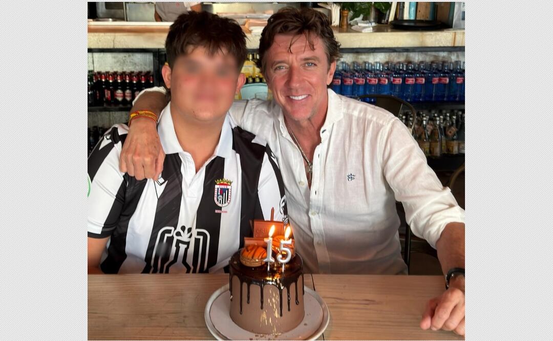 Andrea Nicolás con su padre Colate en su cumpleaños 15; su madre, Paulina Rubio, fue la gran ausente.
Instagram colatenicolas