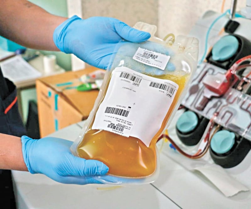 Las autoridades de Salud, como en otras partes del mundo, realizan ensayos clínicos para combatir el Covid-19 mediante plasma. Foto: ESPECIAL