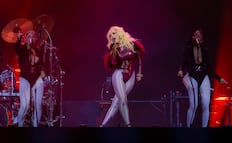 Doja Cat desata el infierno en el Palacio de los Deportes entre luces rojas y trap despiadado