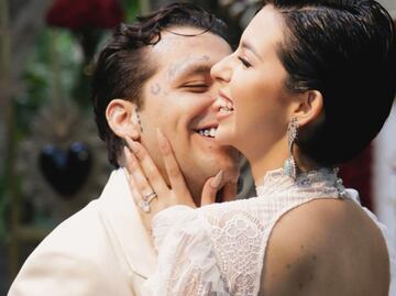 Nodal se desploma en Spotify tras casarse con Ángela Aguilar