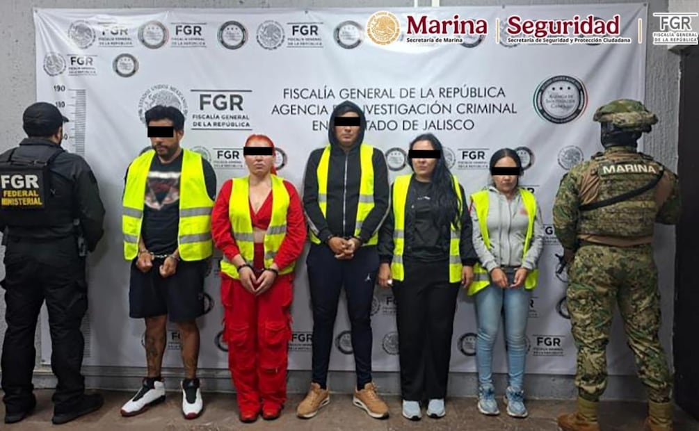 Detienen a Ana Florella Fragoso, líder de célula "La Tía", ligada al Cártel Nueva Empresa junto a otros 4 integrantes de dicha célula (28/08/2026). Foto: Especial
