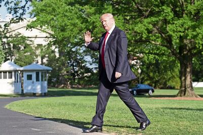 Amenazas de Trump, por baja popularidad: expertos