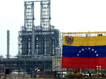 China critica a EU por amenaza de aranceles a quien compre petróleo a Venezuela; "pedimos que deje de interferir en asuntos internos"