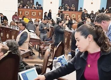 Tablets de diputados, caras y no funcionan