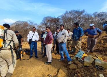 Pobladores afectados por fuga de amoniaco retienen a edil y a ocho funcionarios en Oaxaca