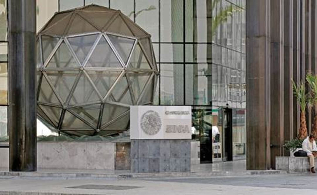 Torre Prisma del INBA, entre desplomes y pugnas