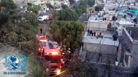 Mueren 7 menores en incendio en Iztapalapa; vivían en una casa de madera