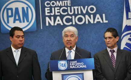 Ramírez Acuña declina a favor de Anaya