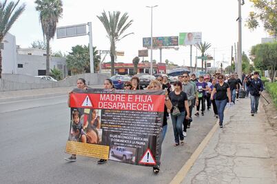 Marchan en Coahuila por madre e hija desaparecidas