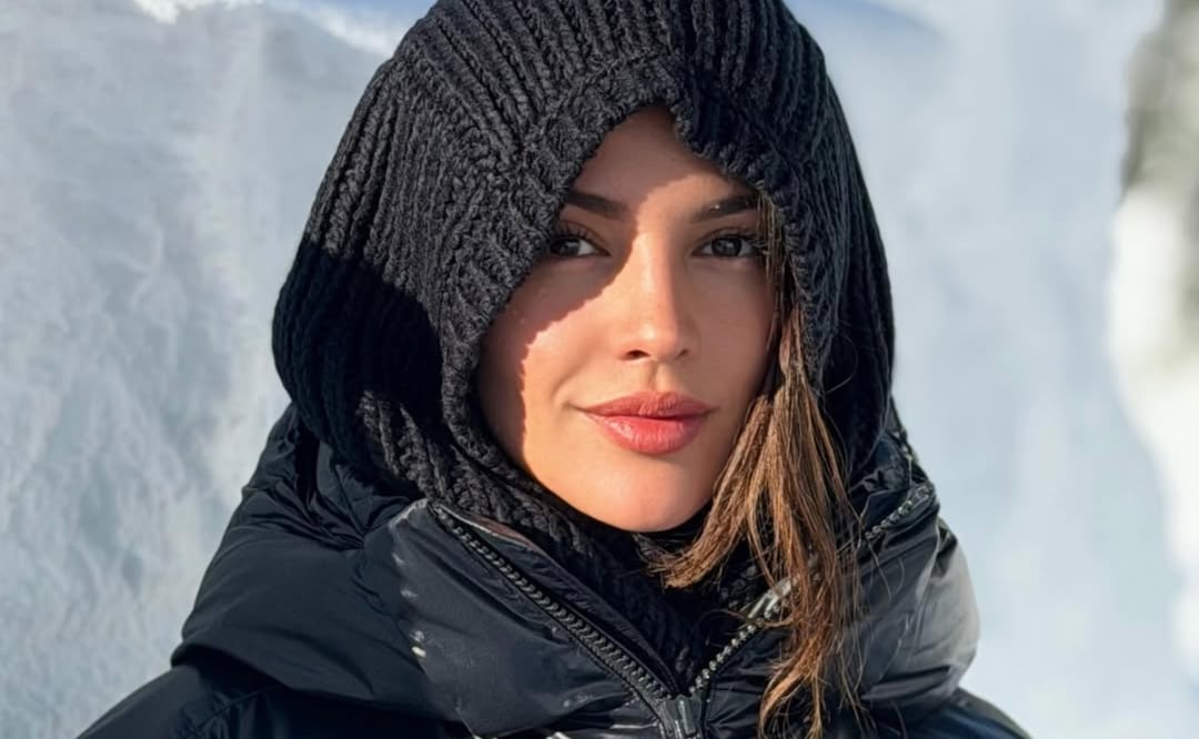 Eiza González presume sus mejores looks de invierno durante sus vacaciones en la nieve. Foto: Instagram @eizagonzalez