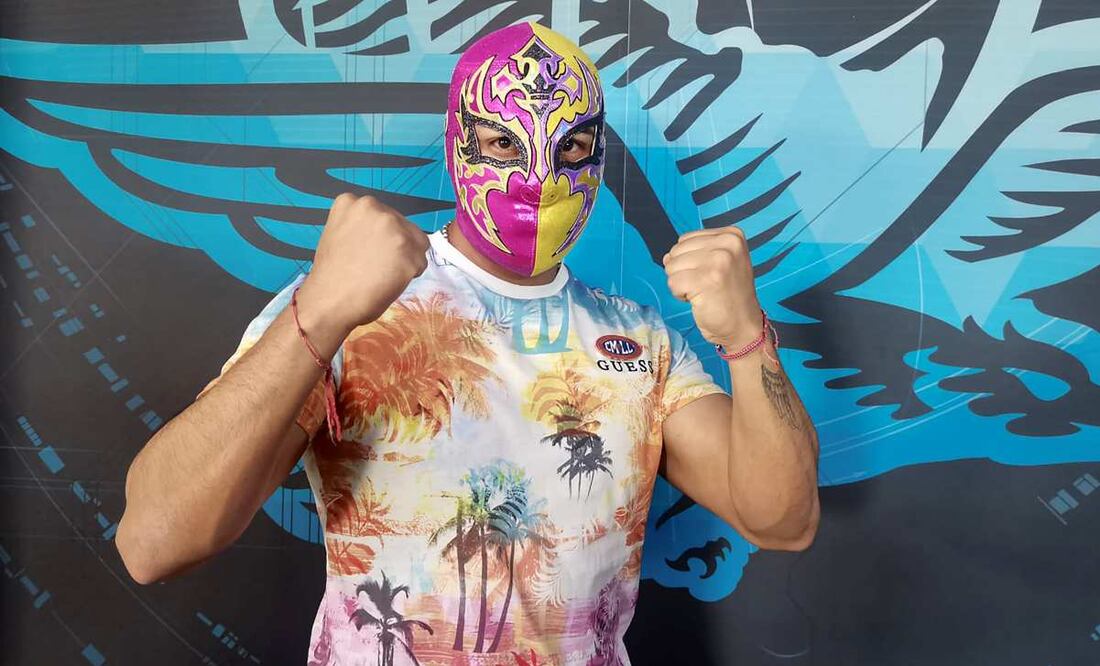 La mítica arena hoy cumple 82 años y Capitán Suicida nos comparte su alegría por estar en la función especial. (02/04/2025) Foto: Leobardo Vázquez | El Universal