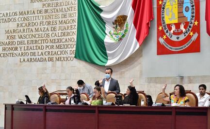 Congreso de Oaxaca aprueba Ley de Austeridad Republicana propuesta por Salomón Jara