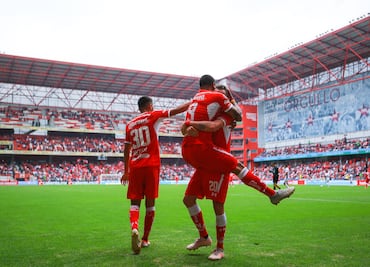 Toluca se despide con goleada frente a Lobos
