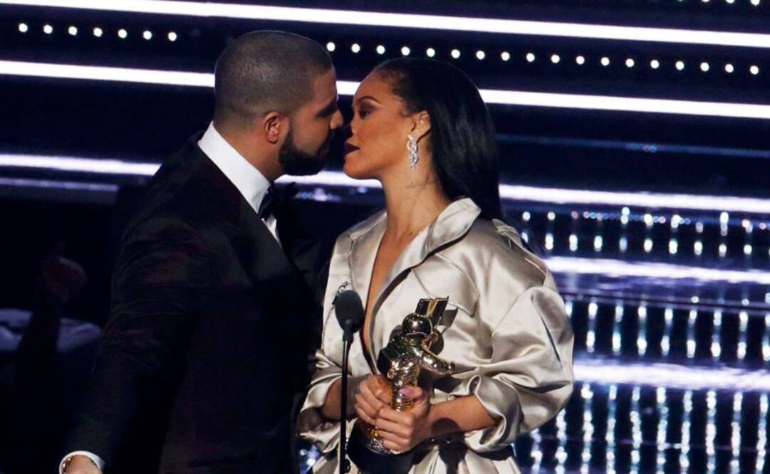 En los MTV de 2016, Drake le dedicó un mensaje de amor a Rihanna FOTO: ARCHIVO
