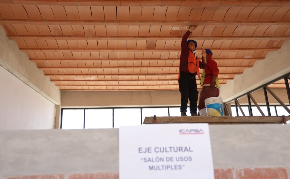 Clara Brugada supervisa obras de construcción de la Utopía del Maíz en Topilejo; obra registra 70% de avance.
Foto: Especial.