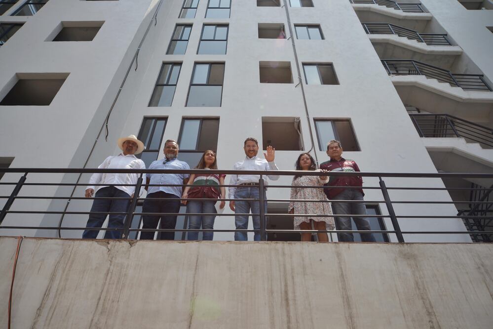 El Jefe de Gobierno, Martí Batres Guadarrama, entregó la Unidad Habitacional “Prolongación Ticomán 6”, ubicada en la colonia Barrio San Andrés de la Alcaldía Azcapotzalco. (Foto: especial)