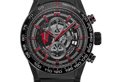 Manchester United salta a la cancha con cronógrafo de lujo