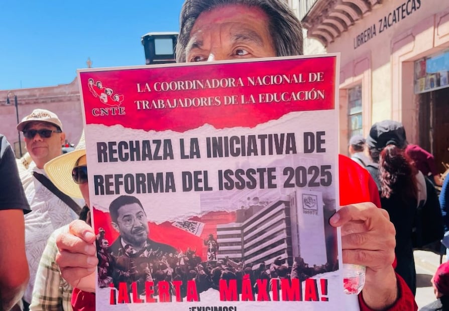 Sección 34 del SNTE se movilizará hoy con paros y marchas en Zacatecas; exigen la abrogación de la Ley del ISSSTE de 2007. Foto: Esther Consuegra