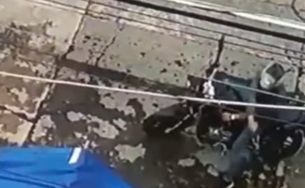 Captan momento cuando un sujeto dispara en contra de su víctima en Morelia, Michoacán