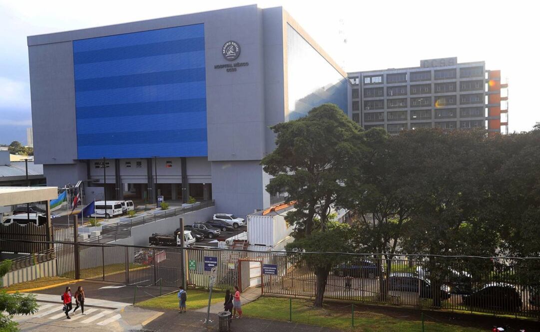 Por la gravedad de las heridas, la mujer de 53 años fue trasladada desde San Ramón al Hospital México, donde falleció. Foto: La Nación Costa Rica