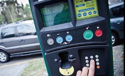 Acusa Víctor Hugo Romo "jineteo" de ganancias de parquímetros en alcaldía