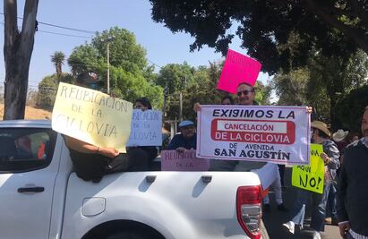 Vecinos se manifiestan por cuarto día contra ciclovía en Naucalpan