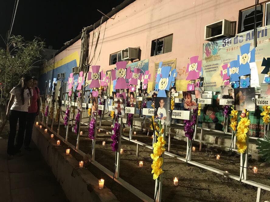 Padres y familiares de las víctimas organizaron varias actividades para recordar a los menores fallecidos en el incendio. (AMALIA ESCOBAR. EL UNIVERSAL)