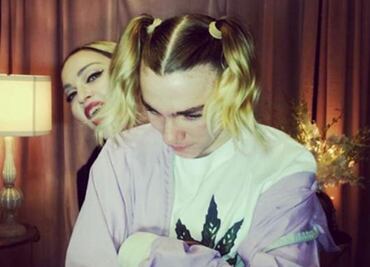 Madonna recibe visita de su hijo Rocco