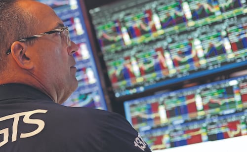 Wall Street cierra en rojo por caída de tecnológicas