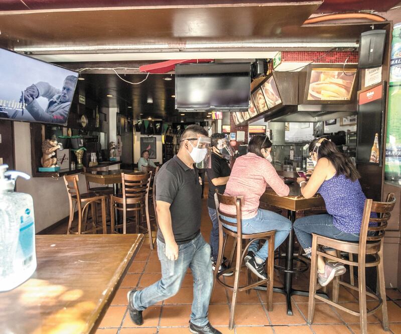 Sólo 28% de restaurantes podrían pagar nómina dos semanas más. Foto: ARCHIVO EL UNIVERSAL