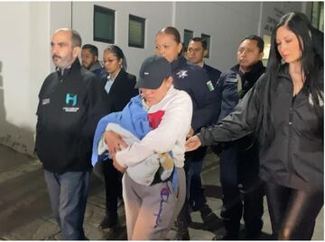 Entregan a sus padres a bebé robado por su niñera en Pachuca y encontrado en Valle de Chalco