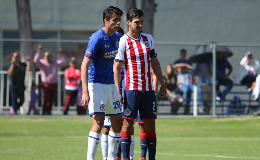 Imago7. Alanís tuvo actividad con las inferiores de Chivas