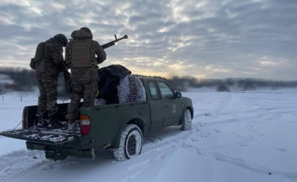 Nevadas de invierno llegan a Ucrania en medio de una crisis eléctrica por ataques rusos