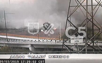 Reportan incendio de pastizal en la autopista Naucalpan-Ecatepec
