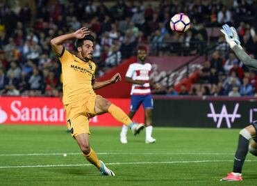 Granada de Ochoa pierde ante el Málaga