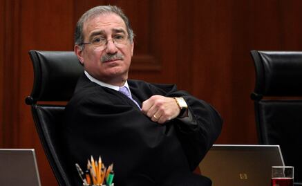 "Nada nos va a doblar", afirma el ministro Alberto Pérez Dayán