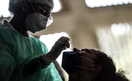 Variante ómicron es un 25% menos virulenta, en comparación con delta: estudio