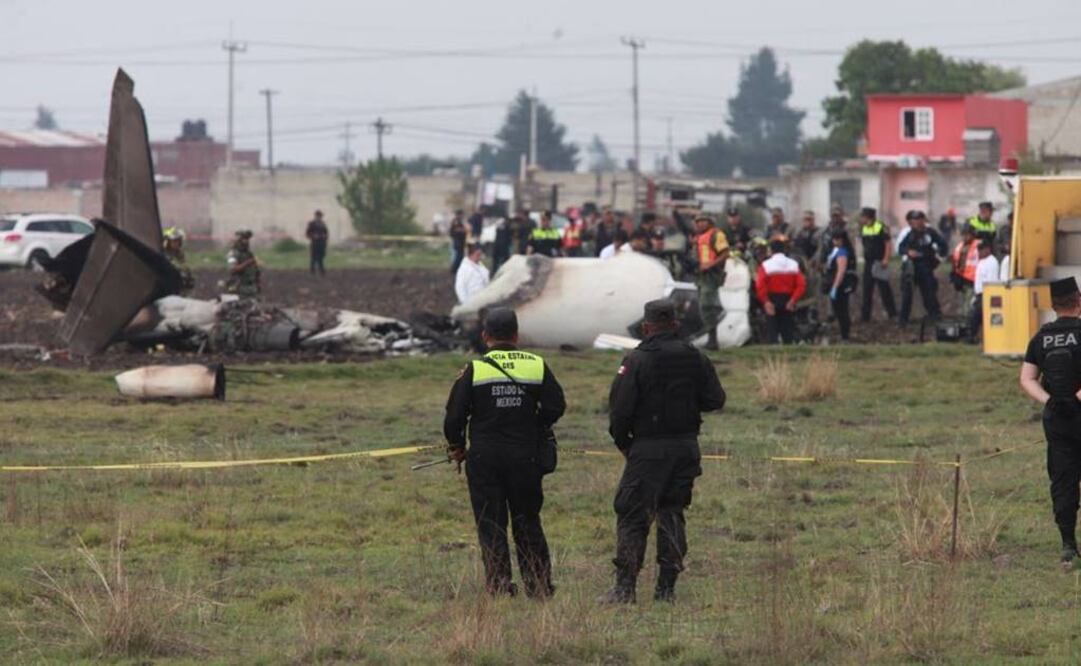En la imagen el Learjet 25 B que se desplomó esta tarde en el Edomex Jorge Alvarado / EL UNIVERSAL
