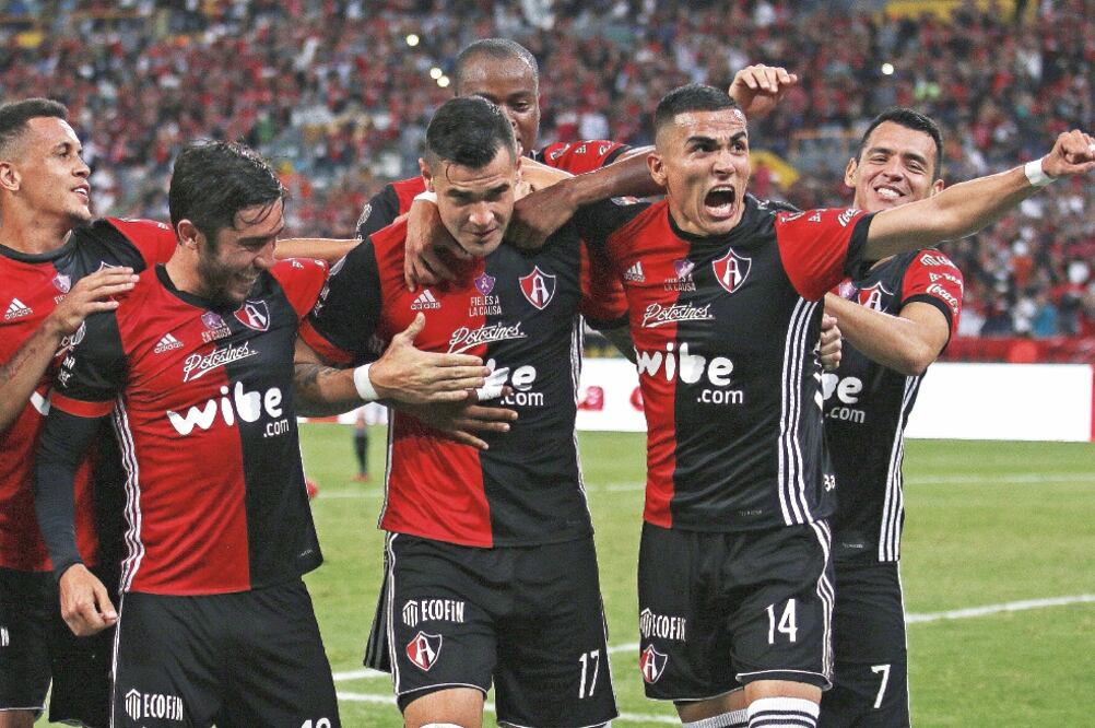 Alberto de la Torre afirma tener plantel para pelearle a cualquiera (IMAGO7)