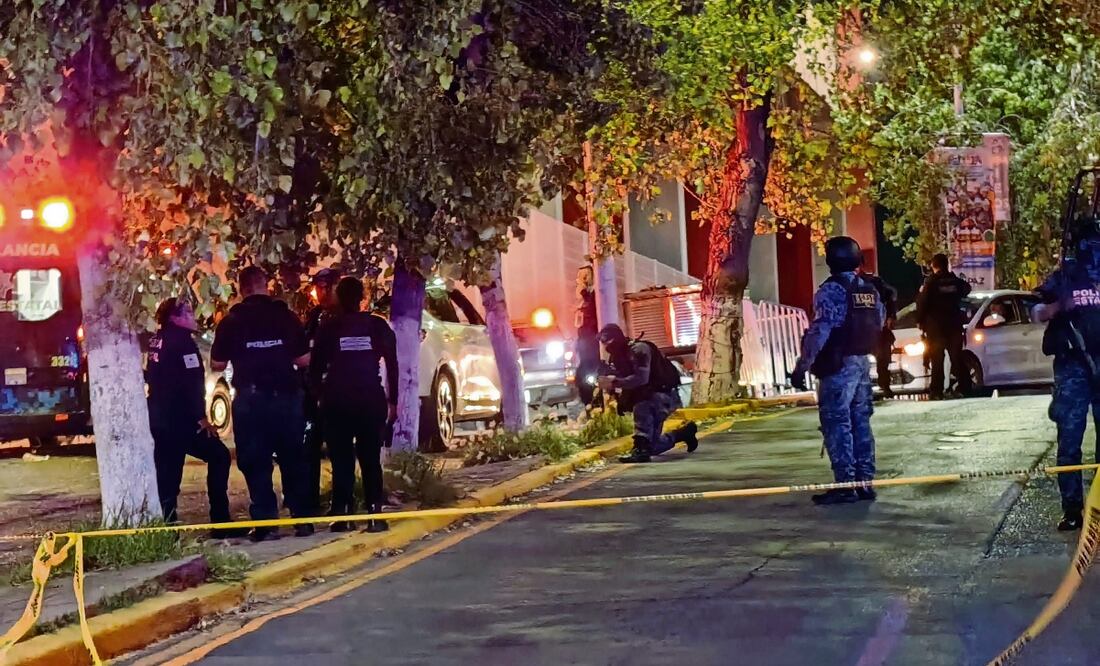 Al lugar llegaron elementos de la policía estatal, el Ejército y los cuerpos de emergencia; no se difundieron imágenes del puesto donde al parecer hubo una fuga de gas. Foto: CUARTOSCURO