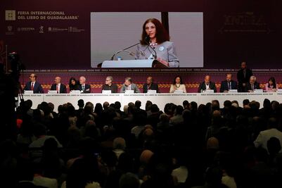 Enrique Alfaro y Raúl Padilla reprochan en la FIL la política de la 4T