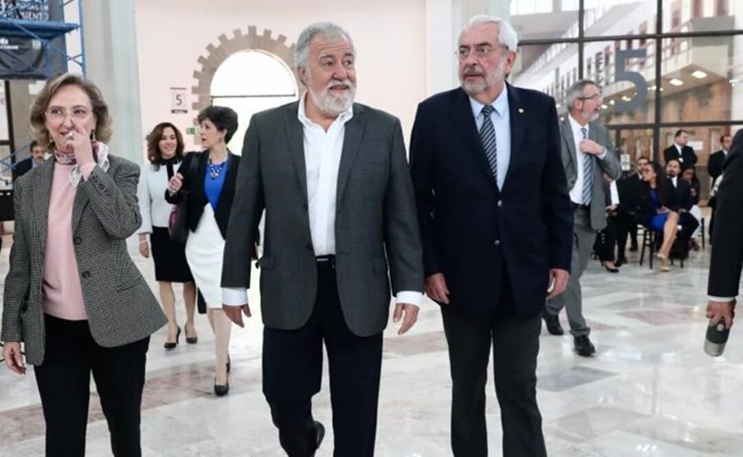 Mercedes de Vega, Alejandro Encinas y Enrique Graue. FotoL Lucía Godínez/EL UNIVERSAL