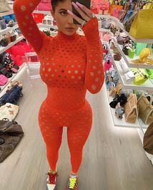 Kylie Jenner enciende Instagram con foto en lencería